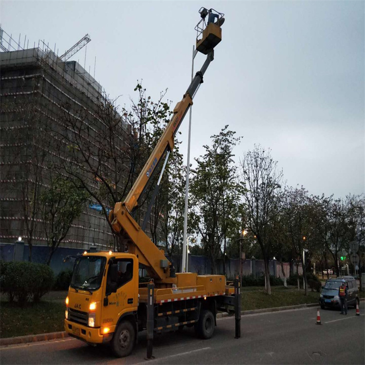 北京怀柔小型高空作业车出租